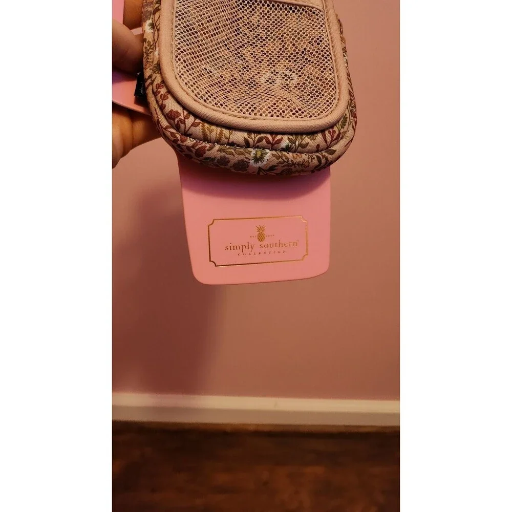 NWT Simply Southern Tumbler Water Floral Bottle Pouch Phone Holder Card Storage